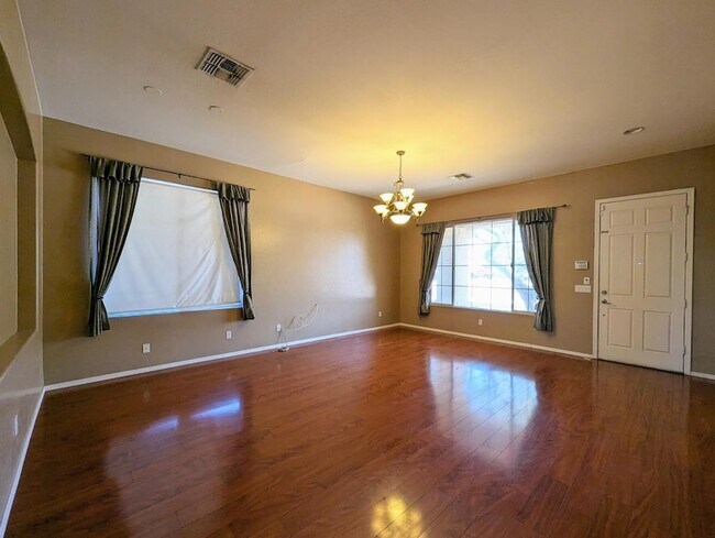 Building Photo - 3310 W Latona Rd