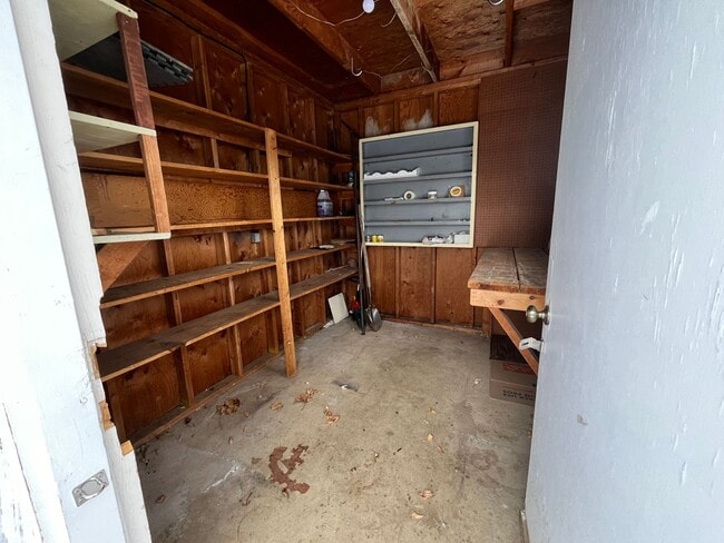 Building Photo - Charming 3-Bed Gem in the Heart of Boulder: Modern Upgrades, Fenced Yard, and Convenient Amenities!