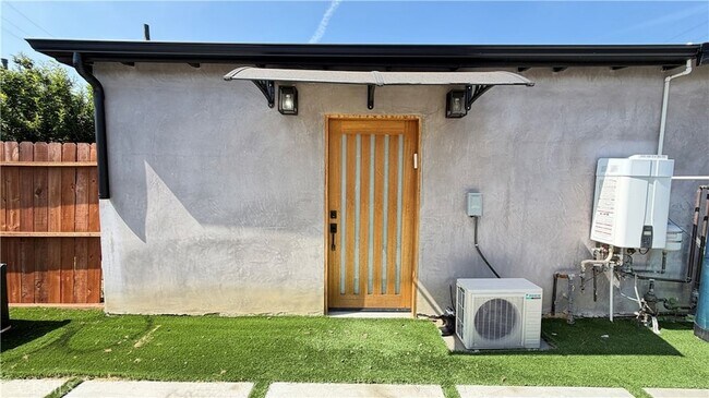 Building Photo - 7257 Wilbur Ave