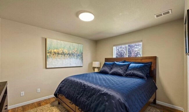 Building Photo - Beautiful 4 Bedroom in Loveland