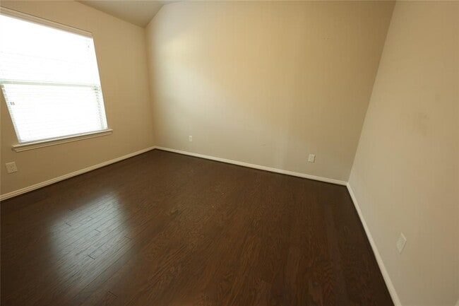 Building Photo - 2334 Falcon Brook Dr