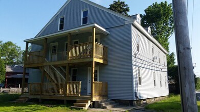 Building Photo - 10 Sutton Rd