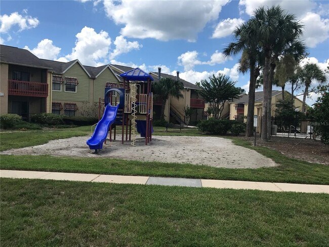 Building Photo - 3756 Idlebrook Cir