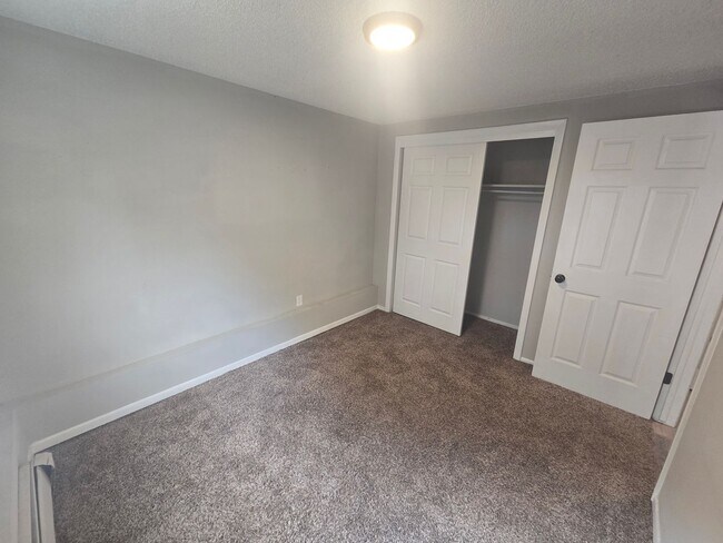 Building Photo - 1099 Westmoreland Rd