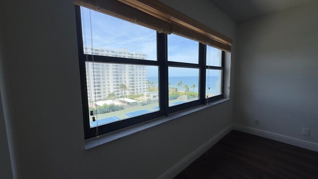 Building Photo - 5100 N Ocean Blvd
