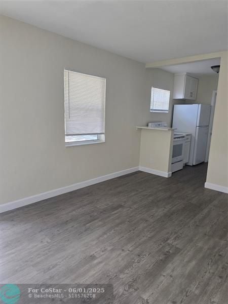 Building Photo - 1719 Lauderdale Manor Dr
