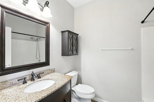 Building Photo - 1056 Breeders Cup Dr