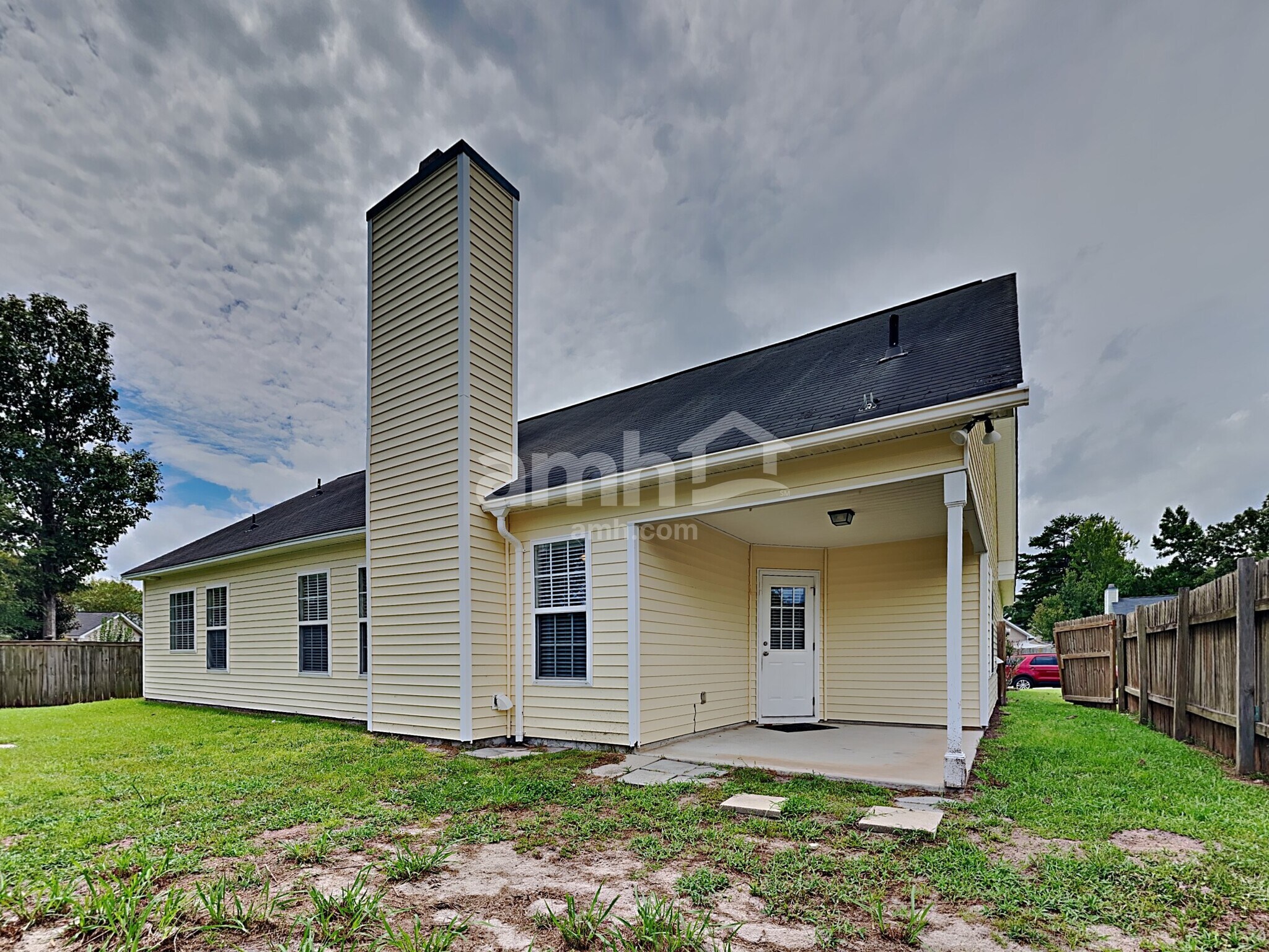 Building Photo - 415 Equinox Cir