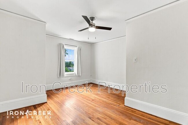 Building Photo - 42 Westover Dr