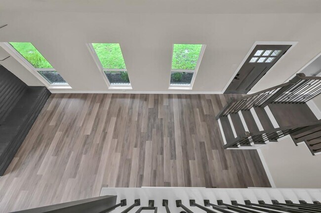 Building Photo - 3526 Indian Forest Dr