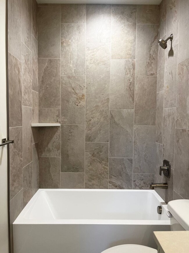 Building Photo - Gorgeous New Build in Boise’s East End – Easy Access to St. Lukes!!