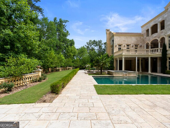 Building Photo - 6420 Riverside Dr