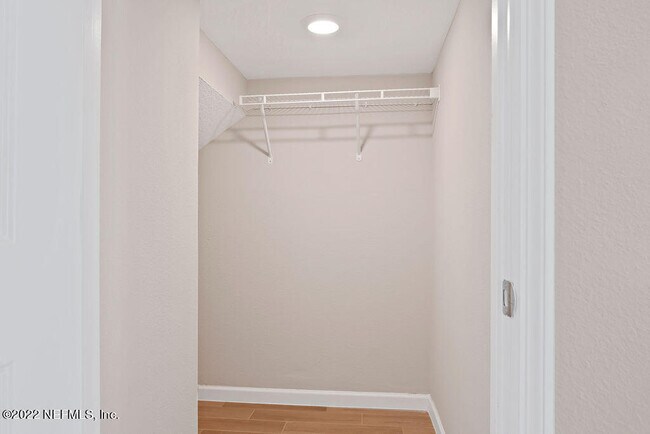 Building Photo - 12783 Josslyn Ln