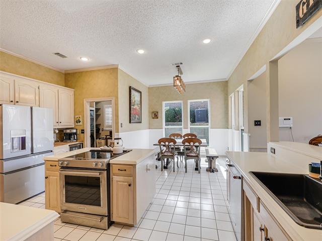 Building Photo - 1110 Hills Creek Dr
