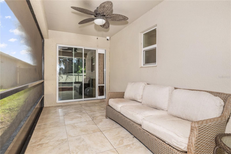 Building Photo - 7604 Sunshine Bridge Ave