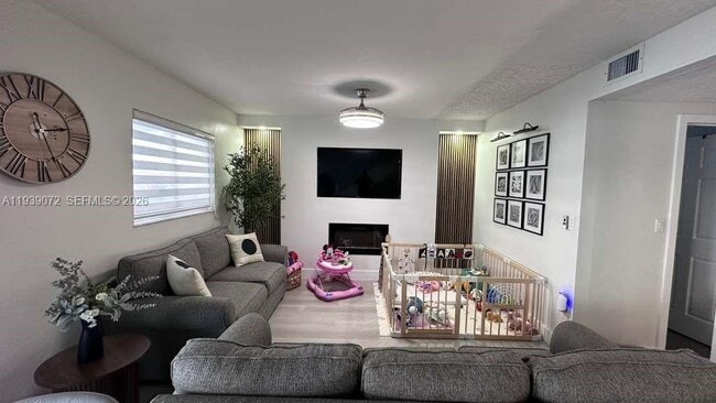 Building Photo - 7360 W 29th Ave