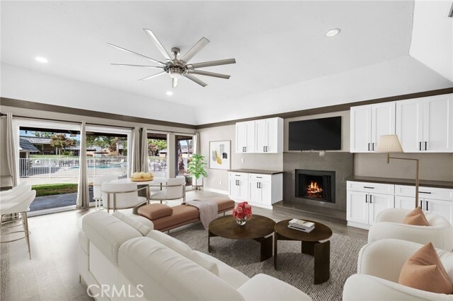 Building Photo - 22400 Canyon Club Dr