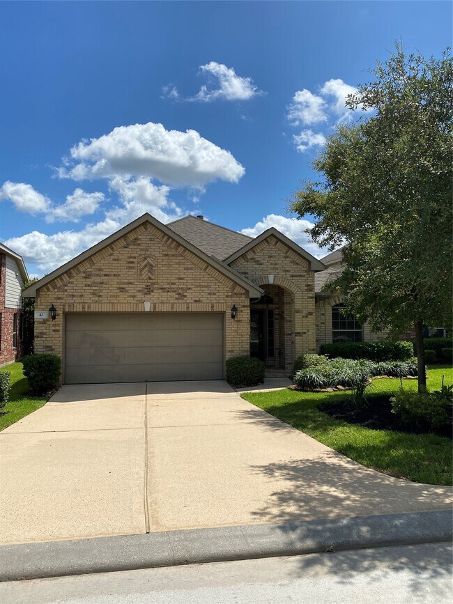 Building Photo - 42 Black Swan Ct