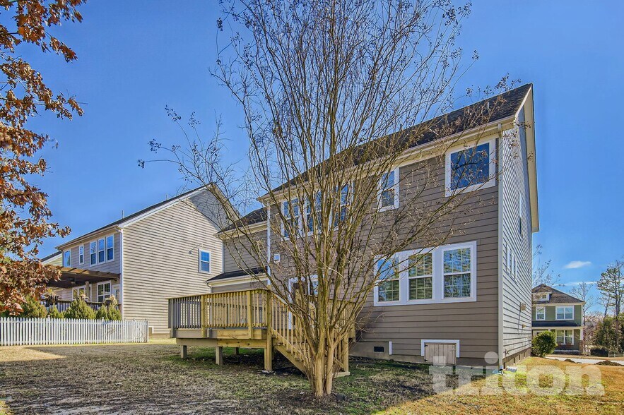 Building Photo - 1212 Screech Owl Rd