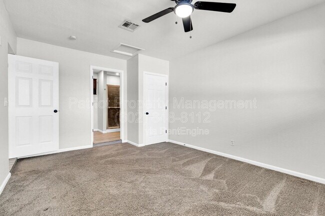 Building Photo - 449 E Harmony Ave