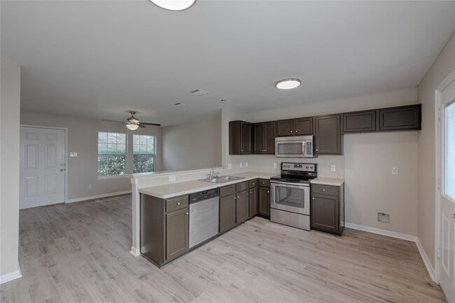 Building Photo - 14087 Running Bear Dr