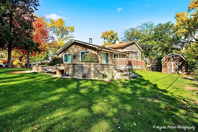 Building Photo - 34679 N Hiawatha Trl