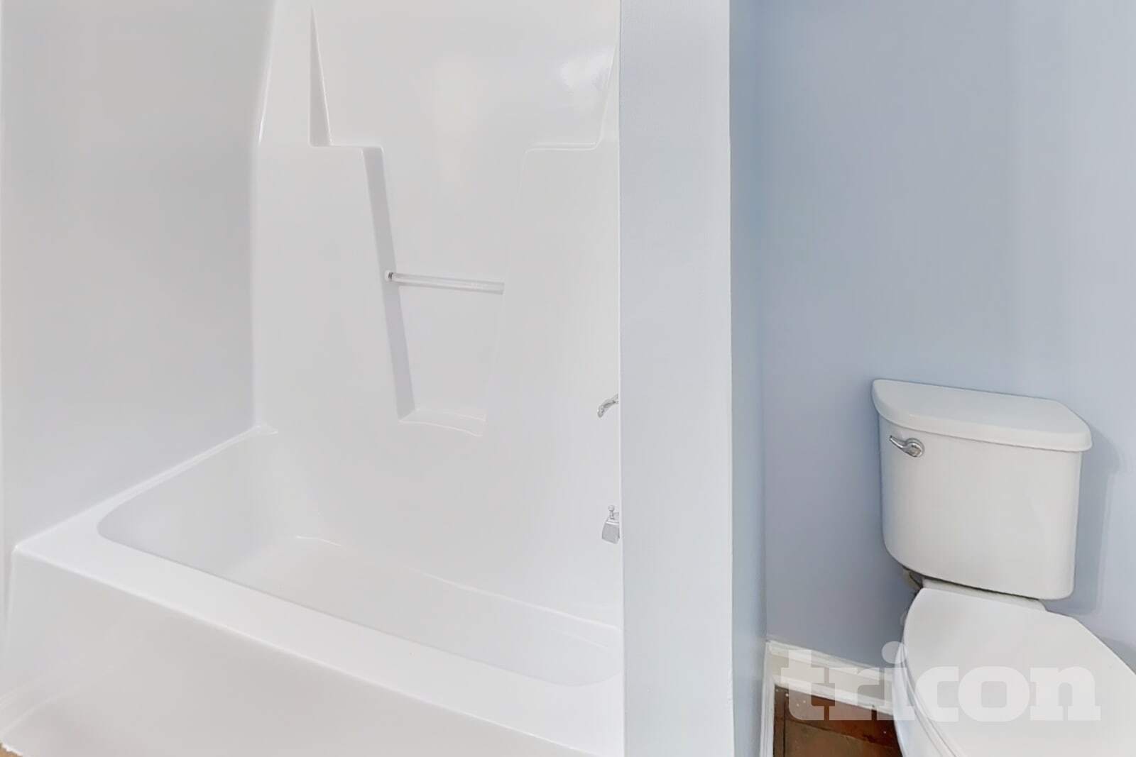 Building Photo - 18011 Lynn Ln