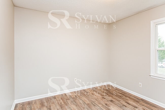 Building Photo - Living where You Love is Good for your Heart!