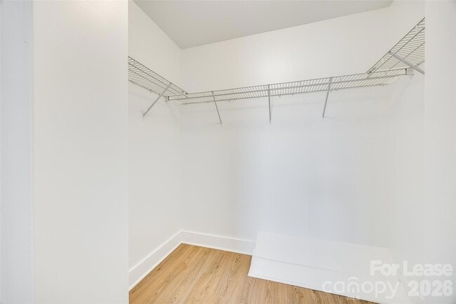 Building Photo - 3725 Planters Watch Dr