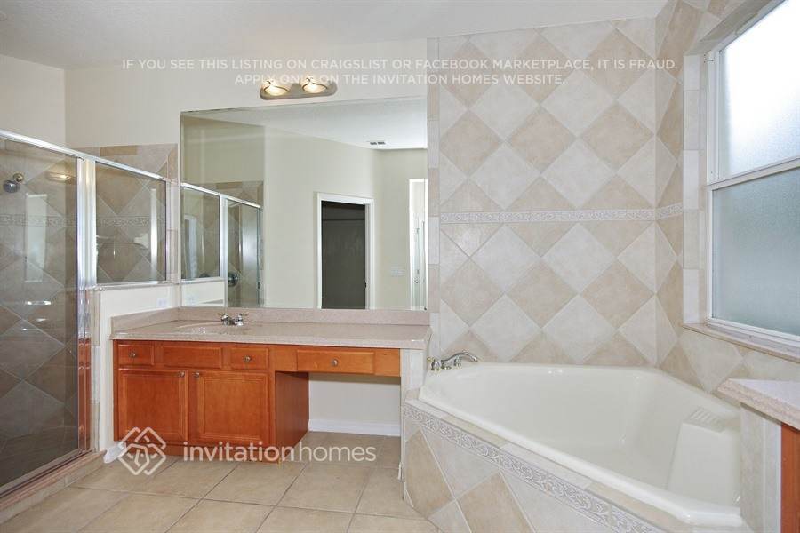 Building Photo - 61 Sedona Cove Dr