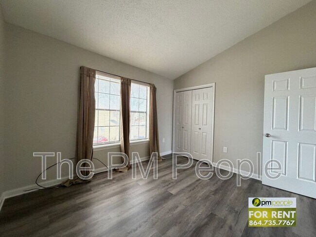 Building Photo - 3 Pointer Ln