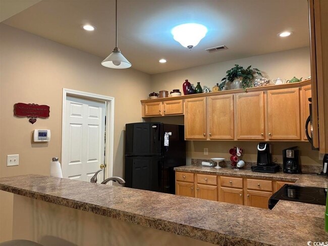 Building Photo - 991 Wrigley Dr