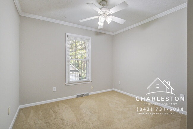 Building Photo - 978 Governors Rd