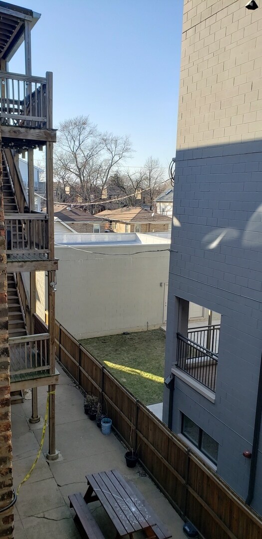 Building Photo - 2602 W Altgeld St
