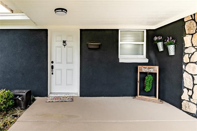 Building Photo - 3933 Upland Way