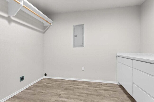 Building Photo - Extra spacious brick home in New Home, TX