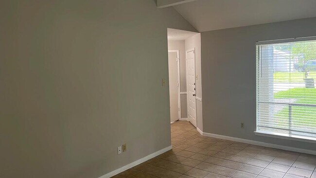 Building Photo - 22714 Paradise Gate Dr