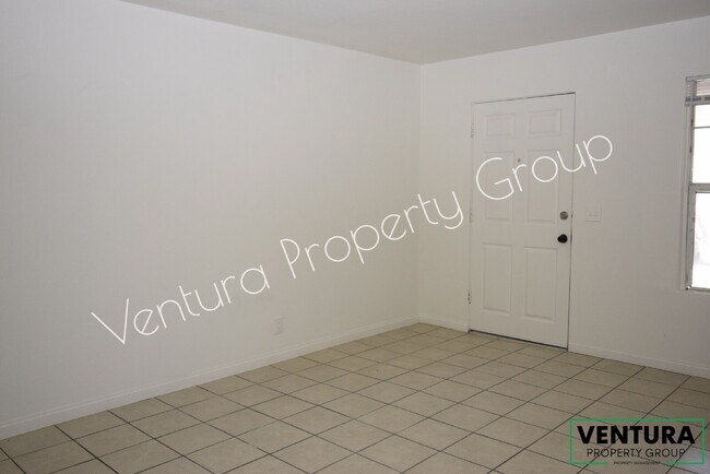 Building Photo - AVAILABLE SOON!!  NEWLY RENOVATED AND UPGRADED  Spacious 3-Bedroom Haven with 2 Full Baths