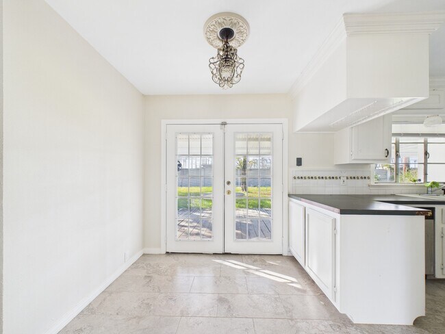 Building Photo - 3035 Guese Rd