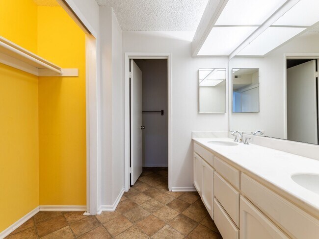 Building Photo - 7800 Topanga Canyon Blvd