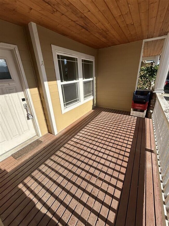 Building Photo - 206 Walnut Grove Ct