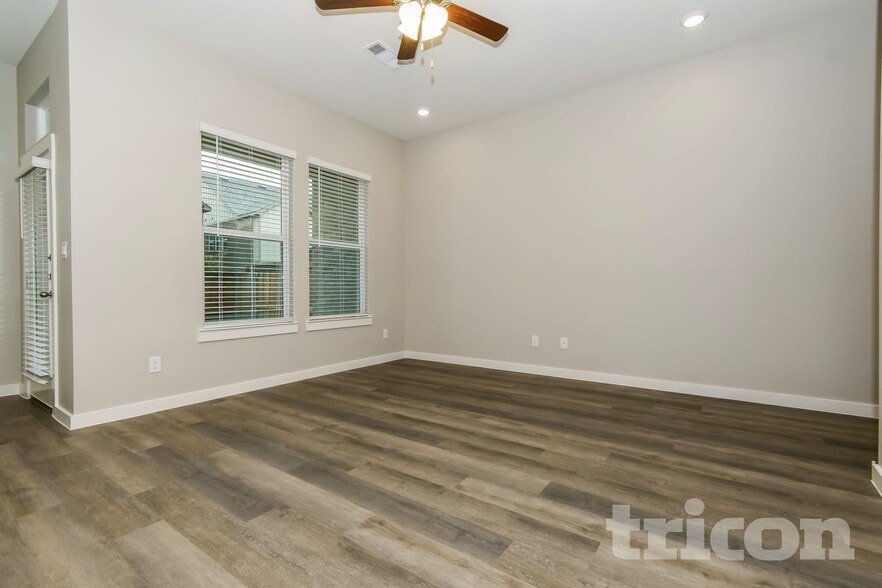 Building Photo - 3036 Jasper Trl