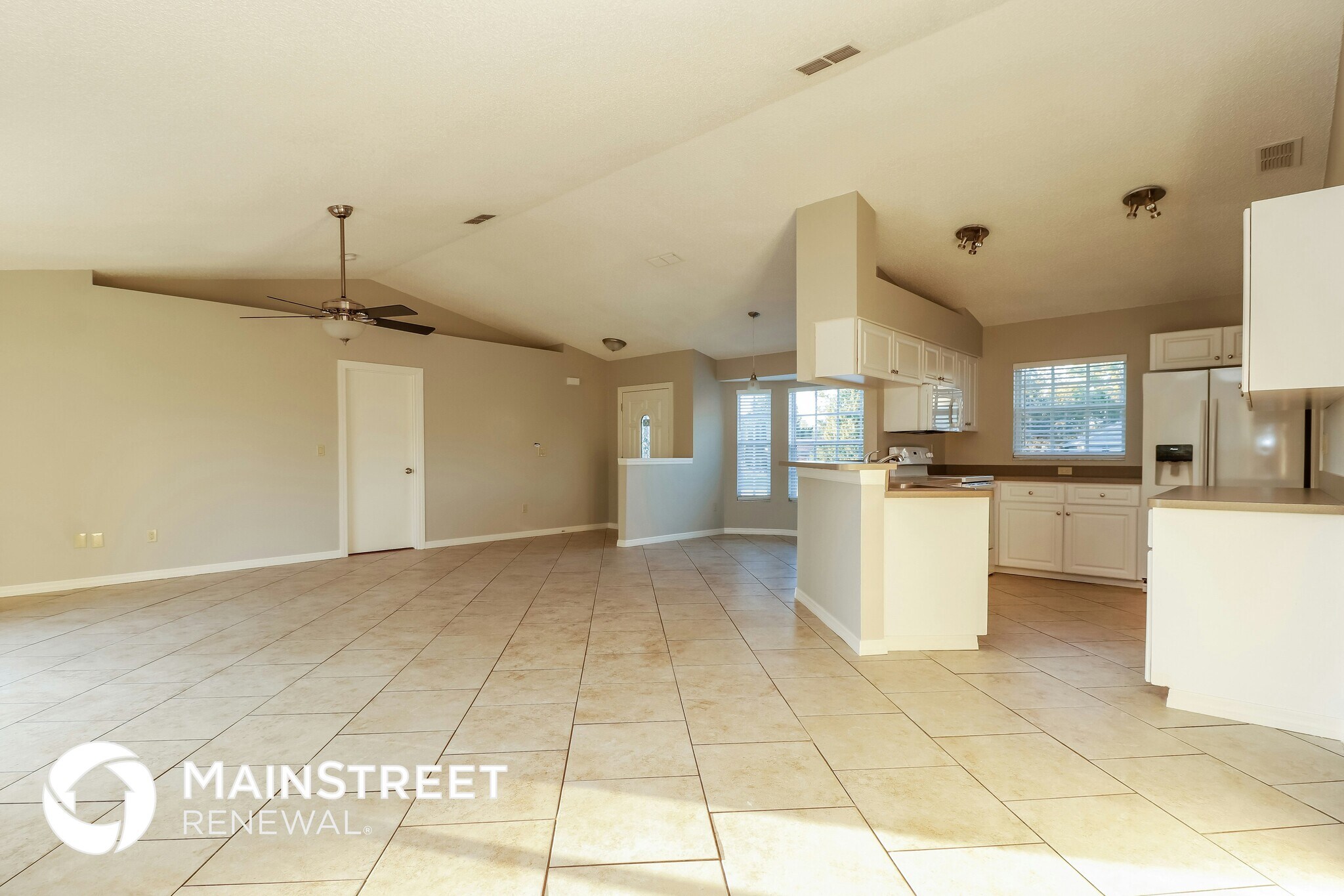 Building Photo - 8318 Colma St
