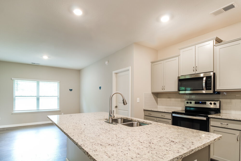 Building Photo - 365 Beau Tisdale Dr