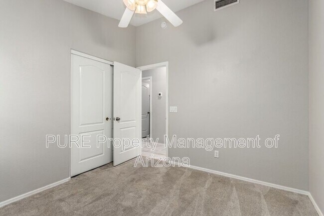 Building Photo - 9438 E Plana Ave