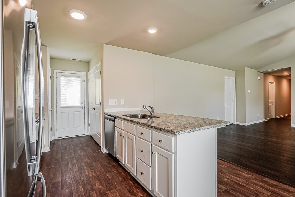 Building Photo - 114 Winter Red Wy