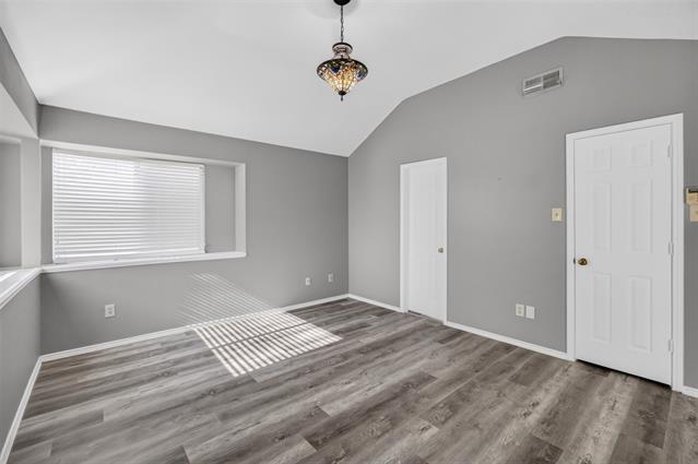Building Photo - 6318 Brookcrest Dr