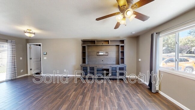 Building Photo - 5780 Eldora Dr