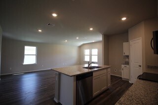 Building Photo - 217 Rockbridge Dr
