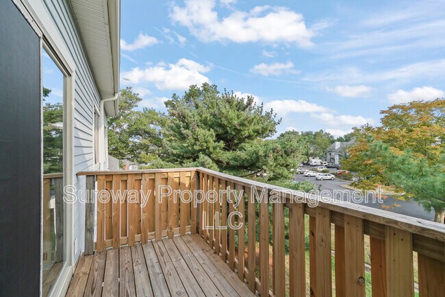 Building Photo - 1210 Aspen Dr